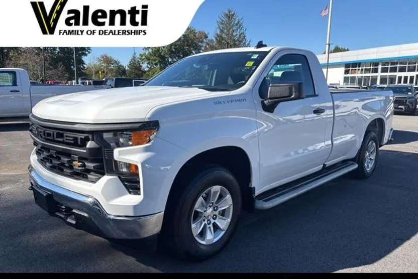 2024 Chevrolet Silverado 1500 photo 1
