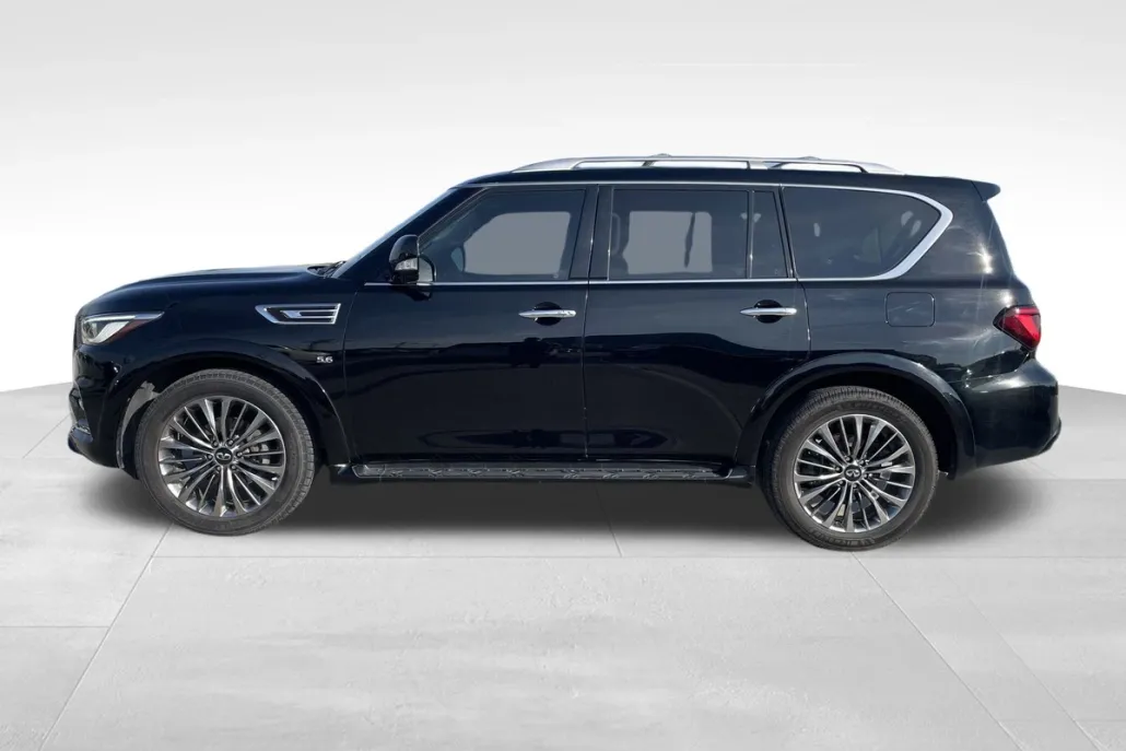 2018 Infiniti QX80 Base photo 1