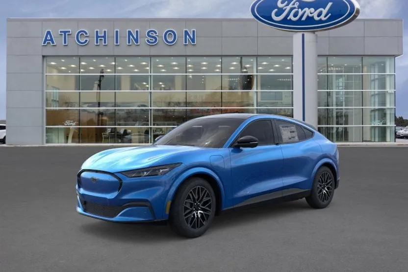 2025 Ford Mustang Mach-E Premium photo 1