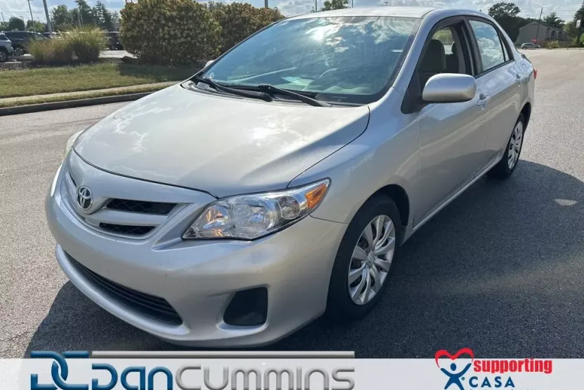 2012 Toyota Corolla L photo 1