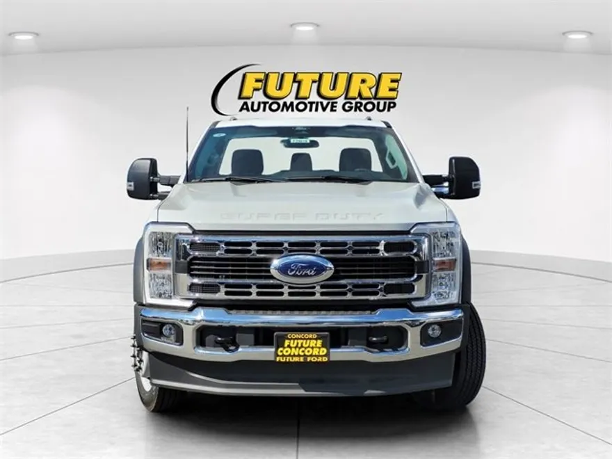 2024 Ford F-450 XL photo 1