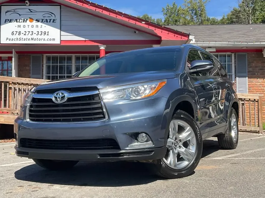 2016 Toyota Highlander Base Hybrid photo 1