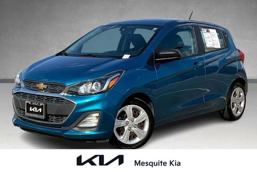 2019 Chevrolet Spark LS photo 1