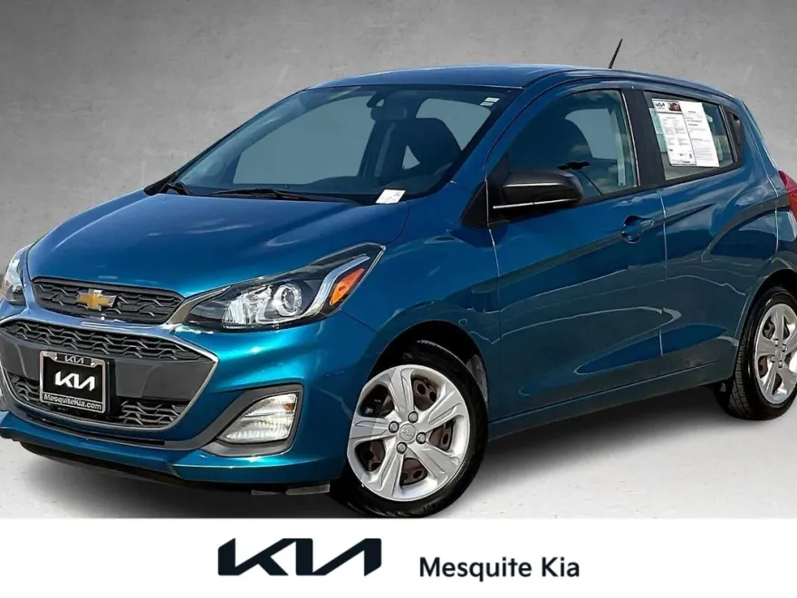 2019 Chevrolet Spark LS photo 1