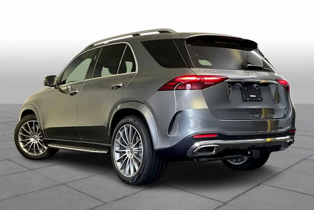2026 Mercedes Benz GLE 450 4MATIC photo 1