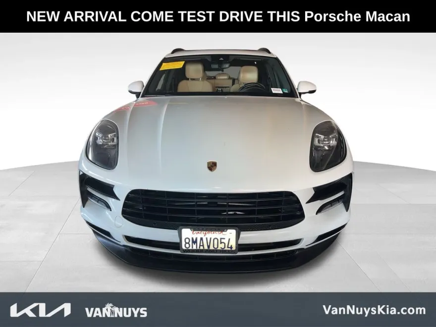 2019 Porsche Macan Base photo 1