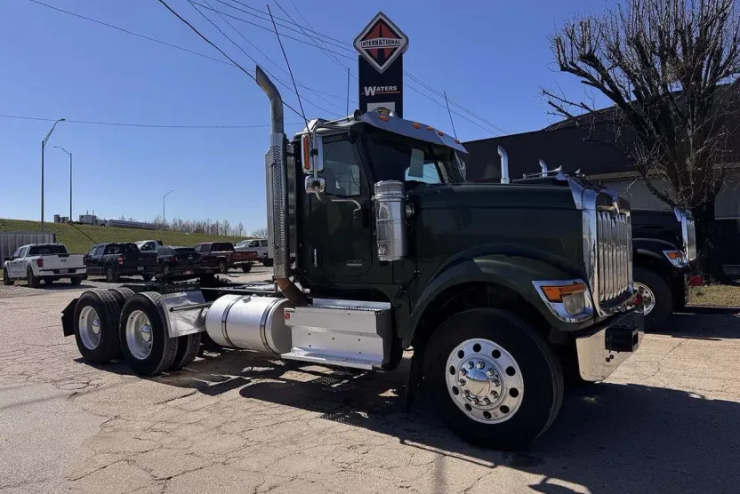 2020 International HX520 HX photo 1