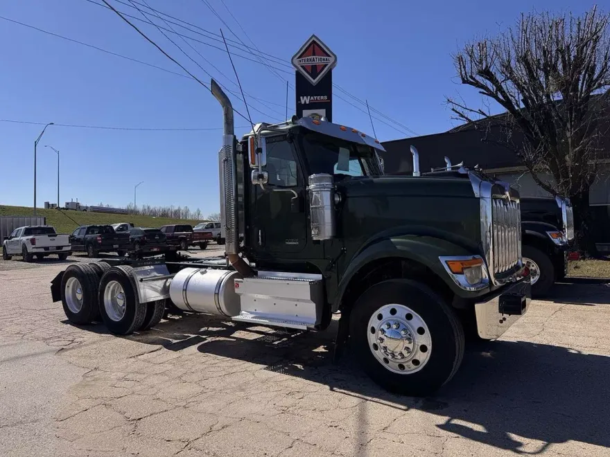 2020 International HX520 HX photo 1