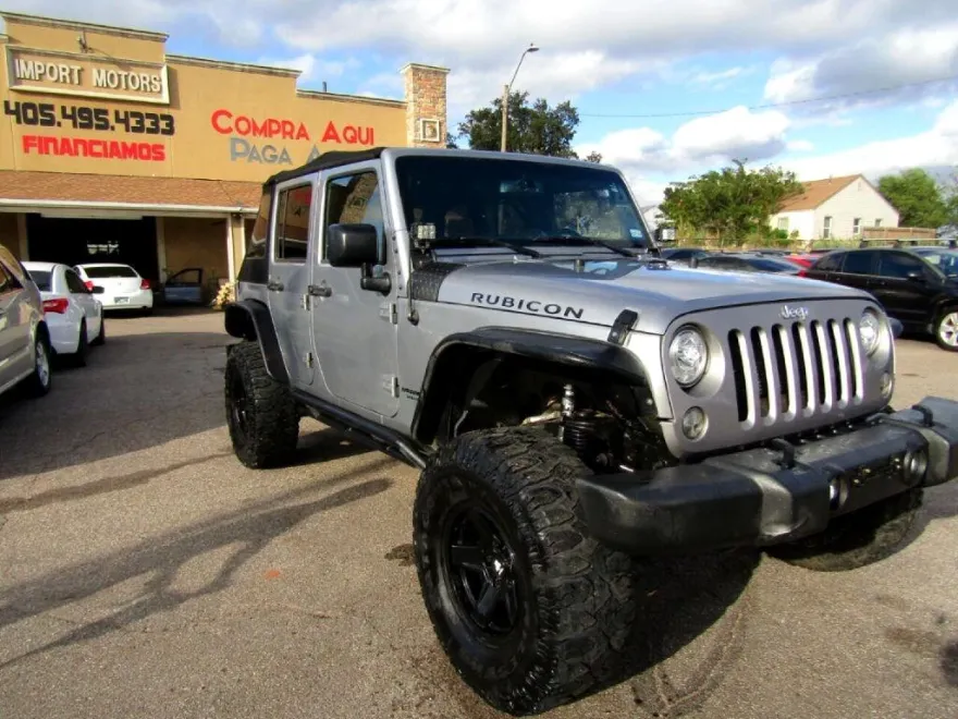 2017 Jeep Wrangler Unlimited Rubicon photo 3