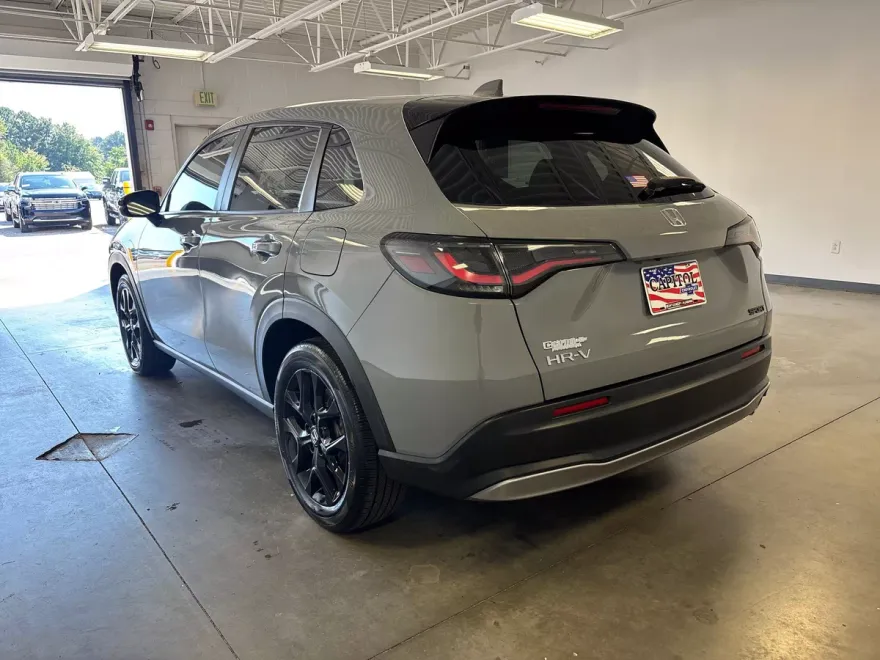 2023 Honda HR-V Sport photo 1