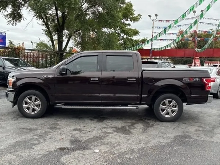 2019 Ford F-150 XLT photo 1