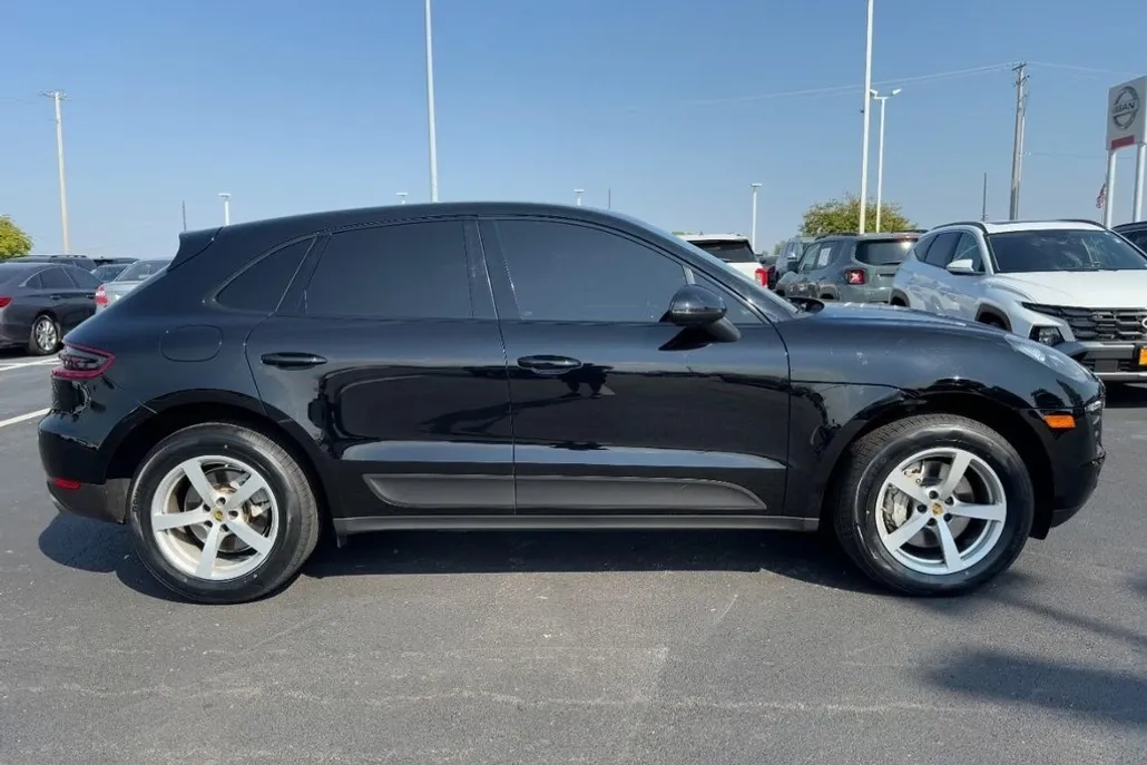 2018 Porsche Macan S photo 1