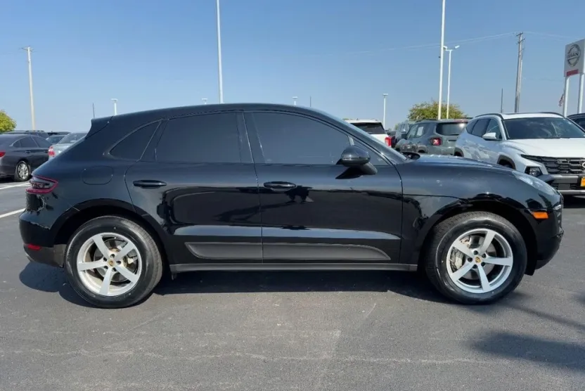 2018 Porsche Macan S photo 1