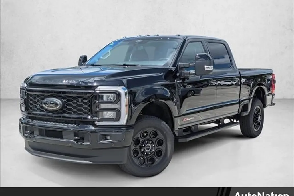 2026 Ford F-250 Lariat photo 1
