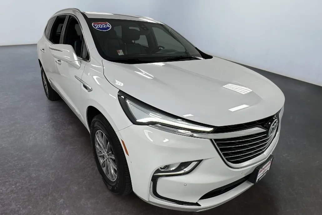 2024 Buick Enclave Premium photo 1