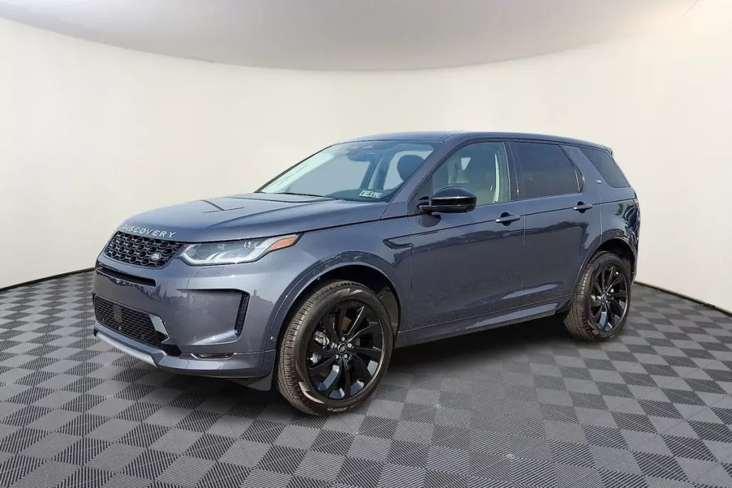2025 Land Rover Discovery Sport S photo 1