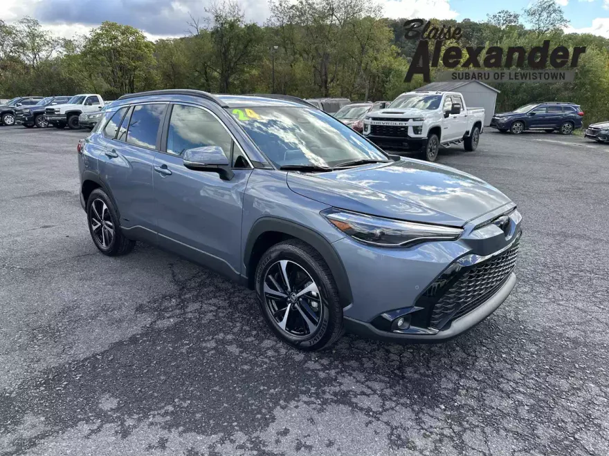 2024 Toyota Corolla Cross Hybrid XSE photo 1