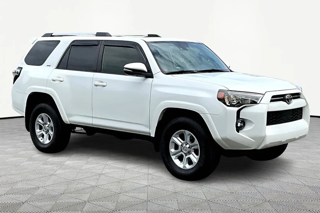 2020 Toyota 4Runner SR5 Premium photo 1