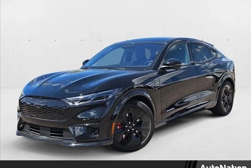 2025 Ford Mustang Mach-E GT photo 1