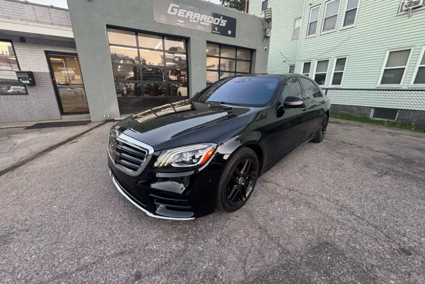 2020 Mercedes Benz S 560 4MATIC photo 1
