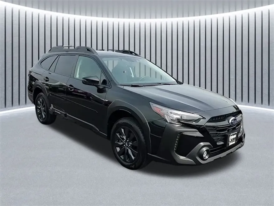 2024 Subaru Outback Onyx Edition photo 1