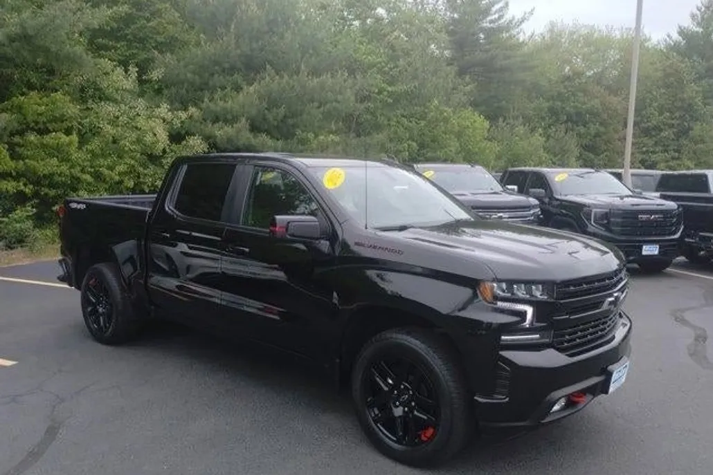 2022 Chevrolet Silverado 1500 RST photo 1