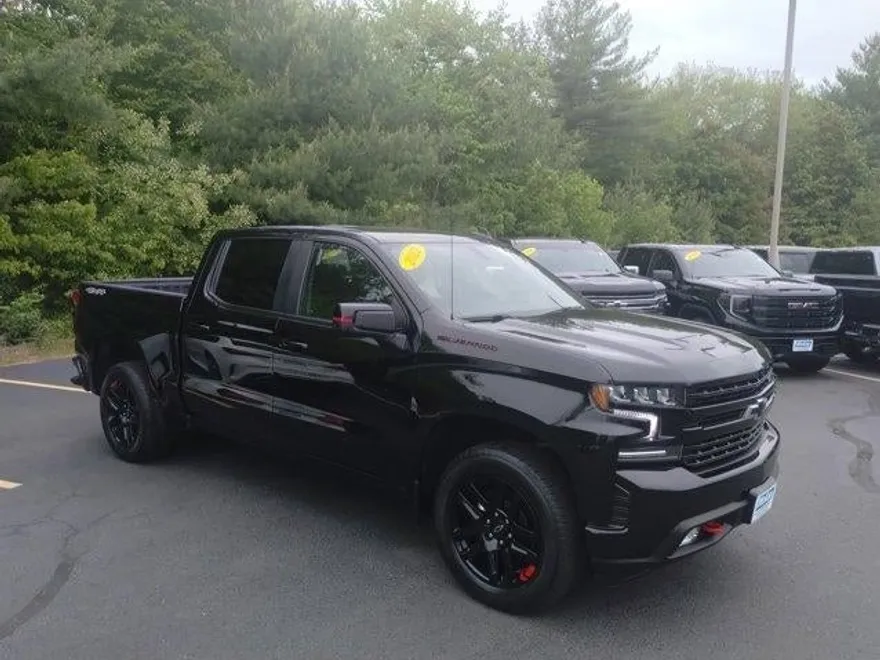 2022 Chevrolet Silverado 1500 RST photo 1