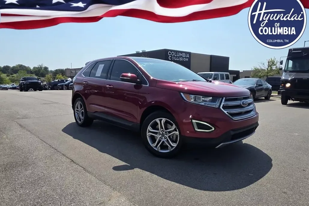 2017 Ford Edge Titanium photo 1