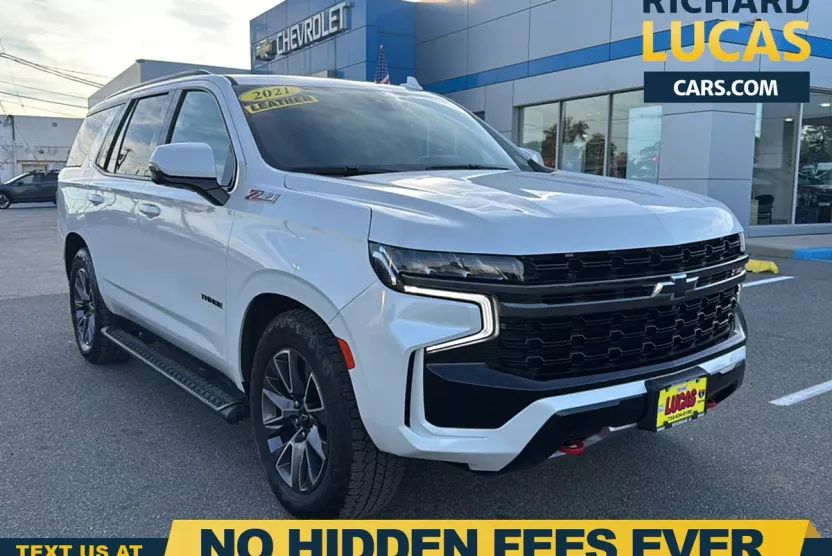 2021 Chevrolet Tahoe Z71 photo 1