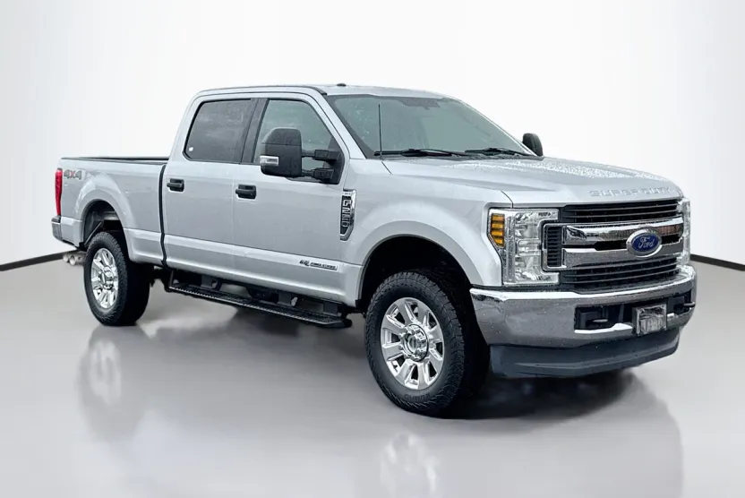 2019 Ford F-250 XLT photo 1