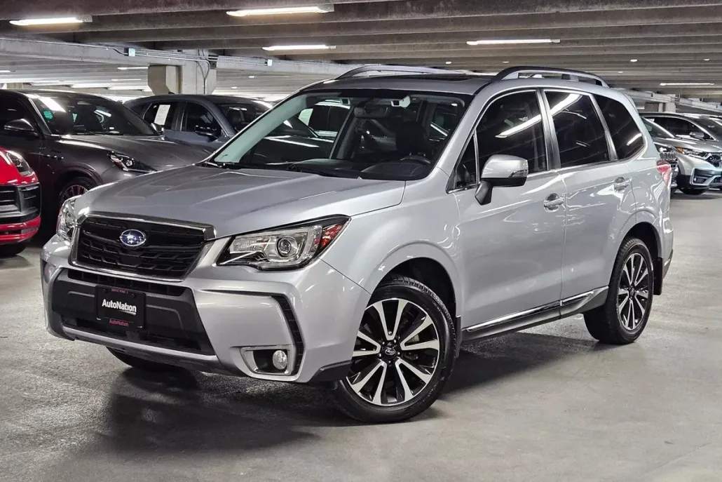 2018 Subaru Forester Touring photo 1
