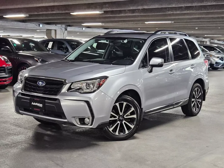 2018 Subaru Forester Touring photo 1