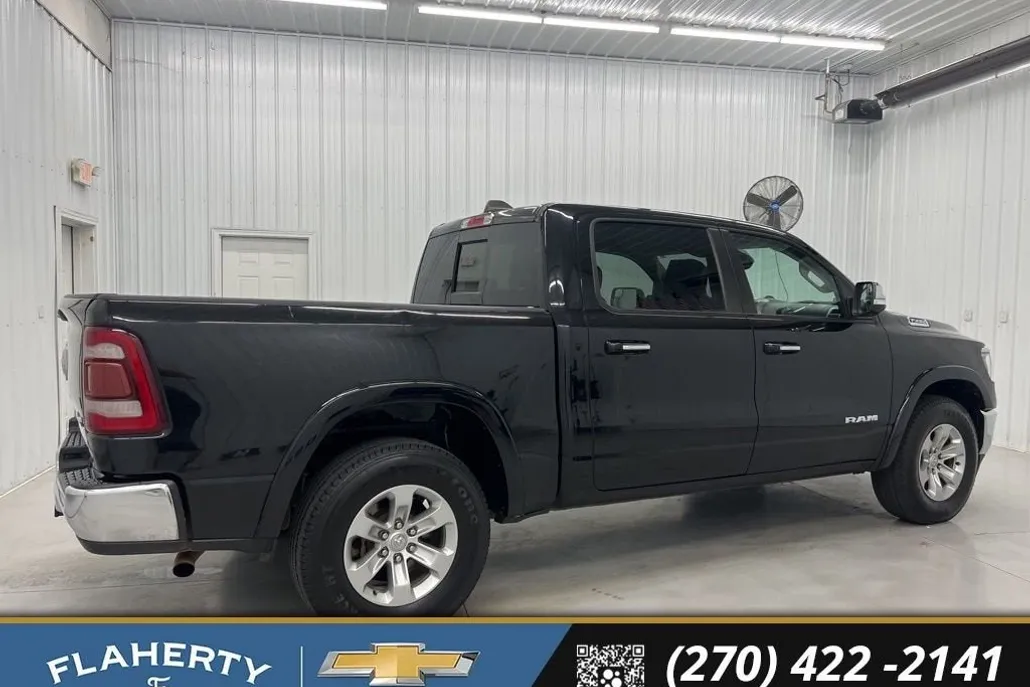 2019 Ram 1500 Laramie photo 1
