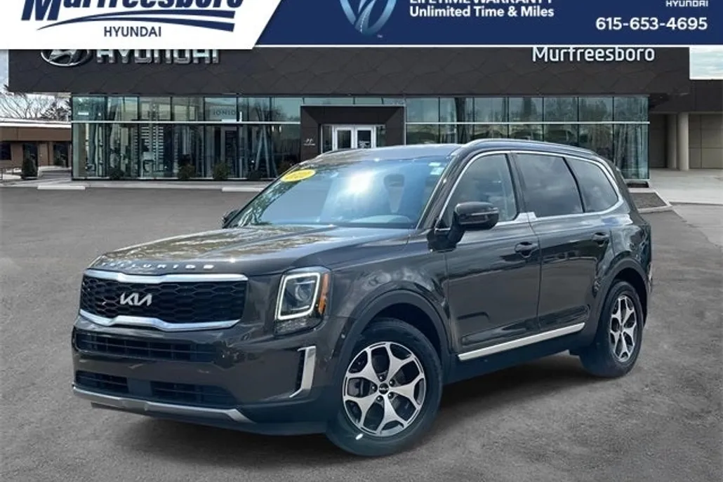 2022 Kia Telluride EX photo 1