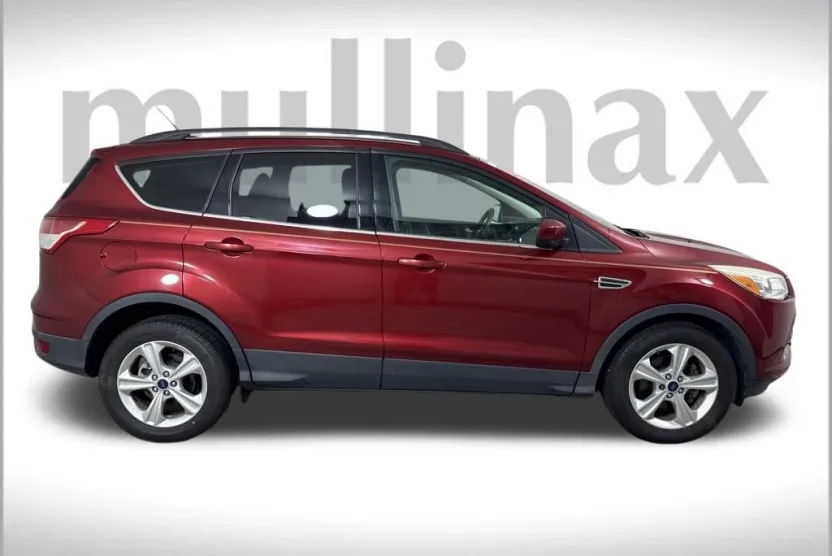 2014 Ford Escape SE photo 1
