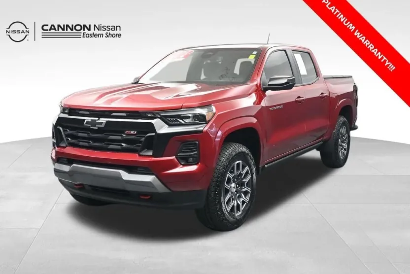 2024 Chevrolet Colorado Z71 photo 1