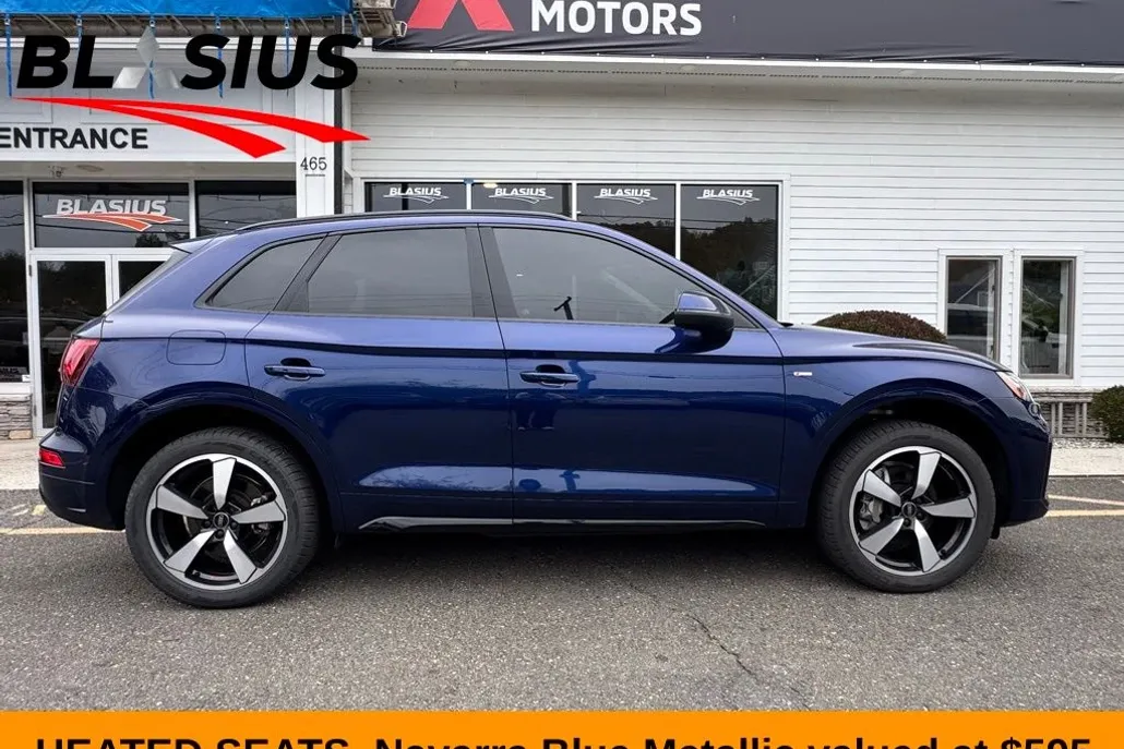 2022 Audi Q5 45 S line Premium photo 1