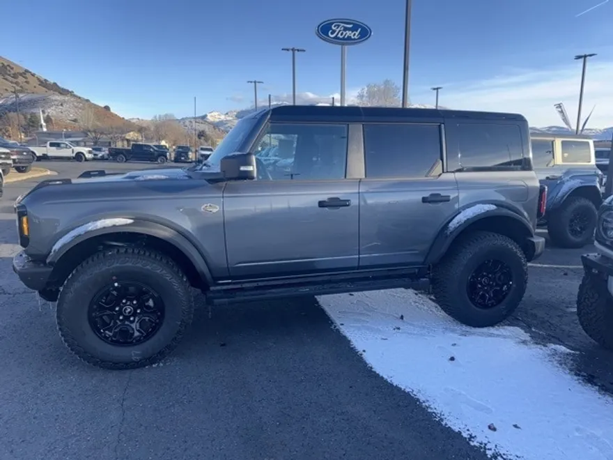 2024 Ford Bronco Wildtrak photo 1