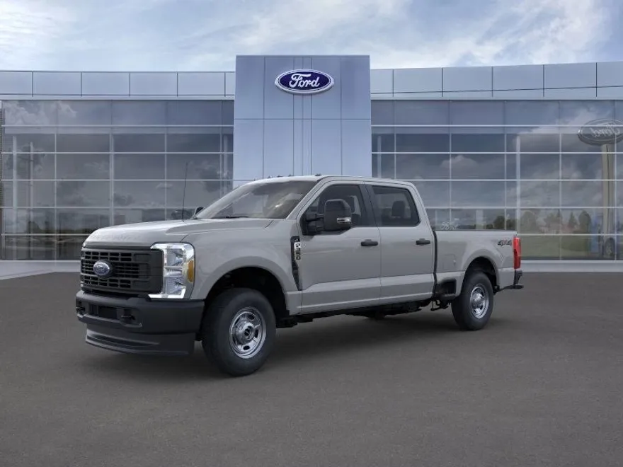 2025 Ford F-350 photo 1
