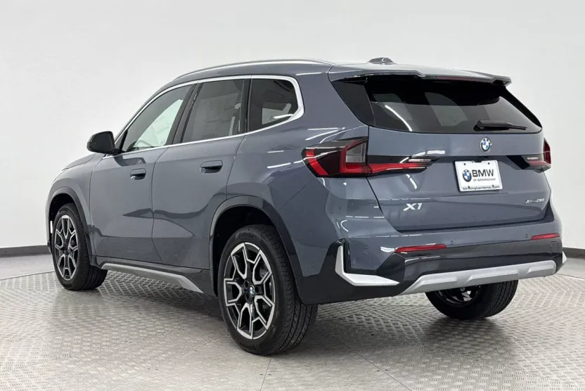 2025 Bmw X1 XDrive28i photo 1