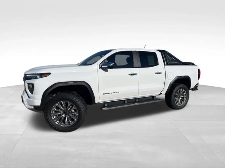 2023 Gmc Canyon Denali photo 1