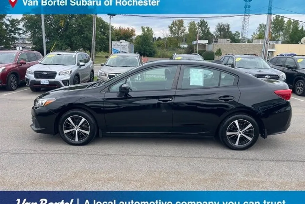 2023 Subaru Impreza Premium photo 1