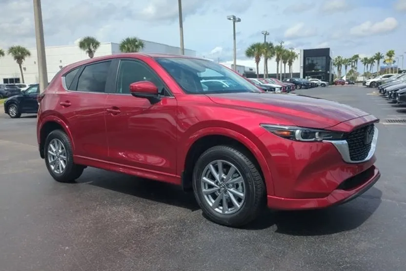2024 Mazda CX-5 2.5 S Preferred photo 1