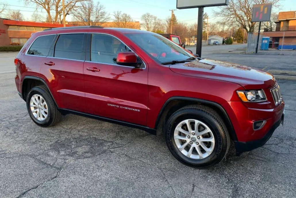 2015 Jeep Grand Cherokee Laredo photo 1