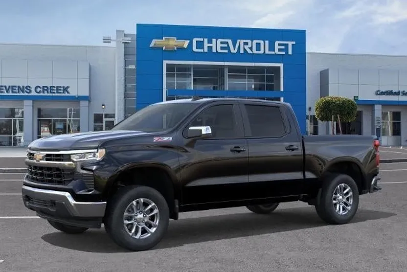 2026 Chevrolet Silverado 1500 LT photo 1
