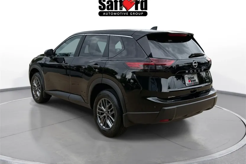 2025 Nissan Rogue S photo 1