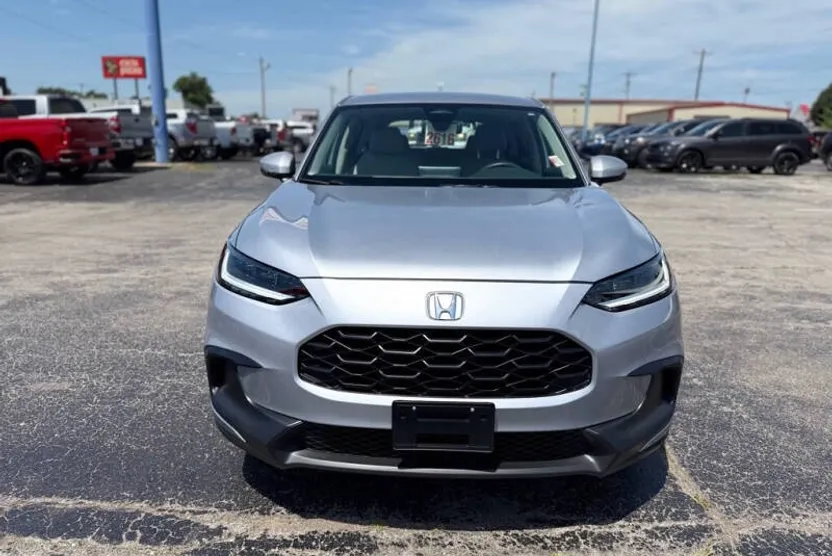 2024 Honda HR-V LX photo 1