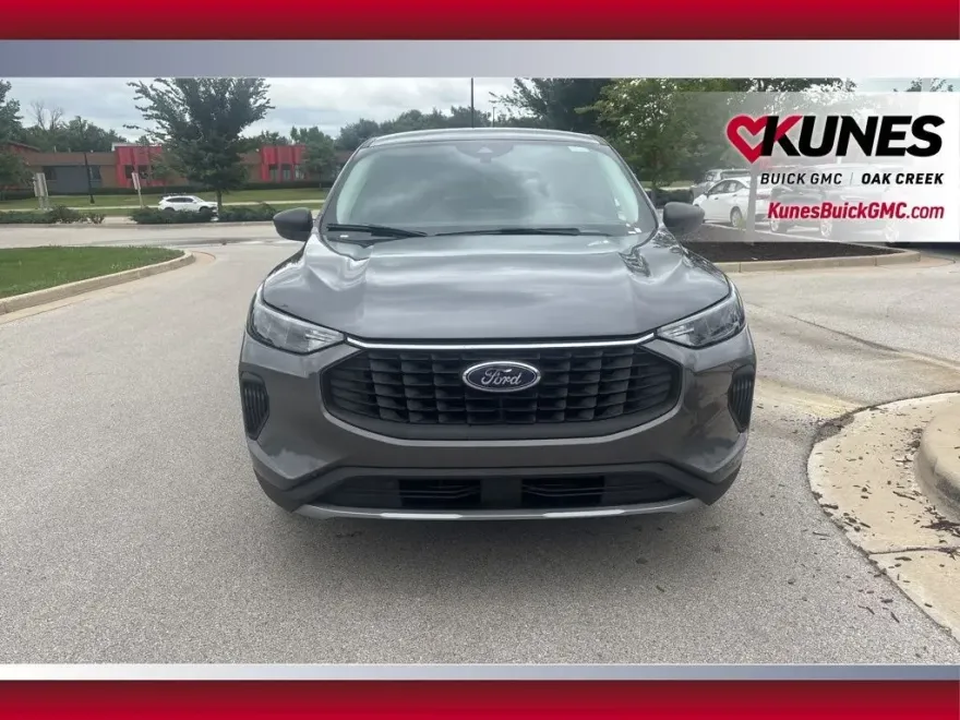 2023 Ford Escape Active photo 1