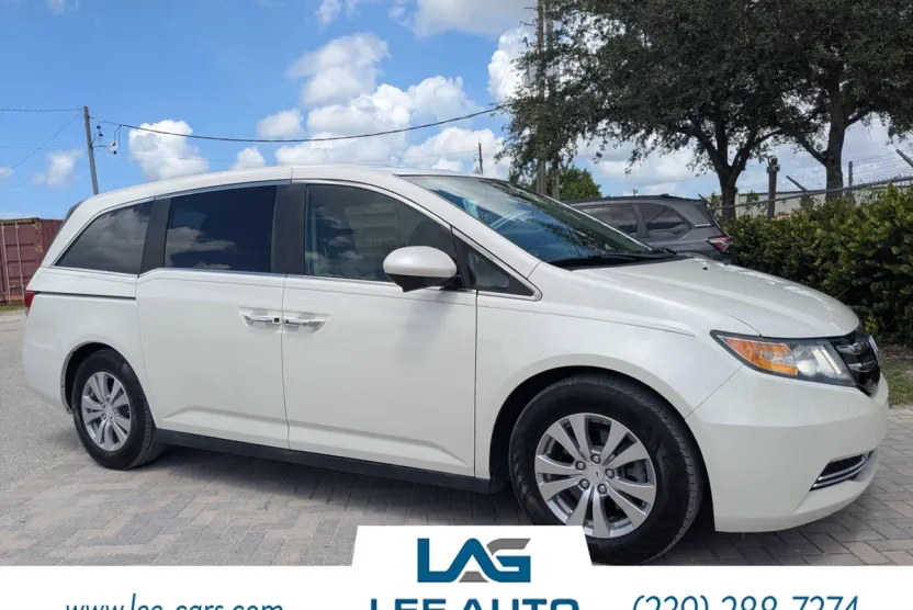 2017 Honda Odyssey EX-L photo 1