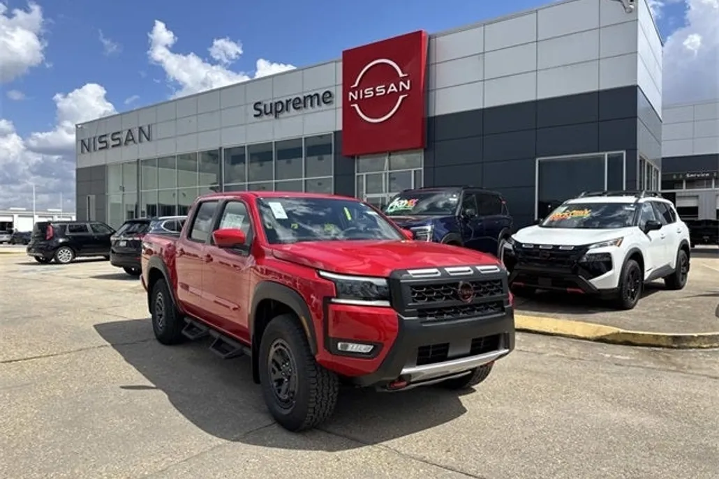 2026 Nissan Frontier PRO-4X photo 1